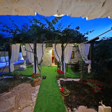 Villa Anchi Holliday House Zadar